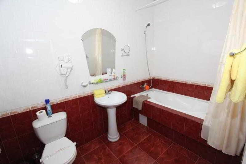 Hotel Asia Samarkand Exterior photo
